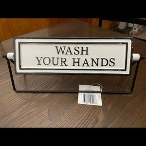 Two sides wash and brush stand